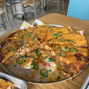 Birria pizza