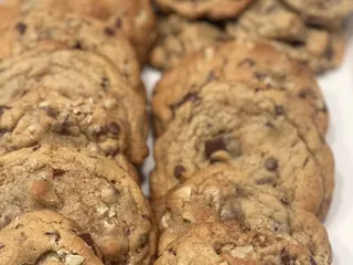 Eat Em’s Eats Savory & Sweets