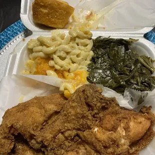 Fried chicken, Mac &amp; cheese and greens