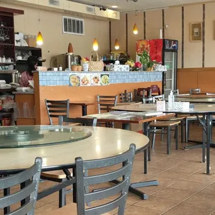 ramen and noodles, interior