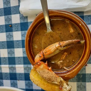 Seafood gumbo