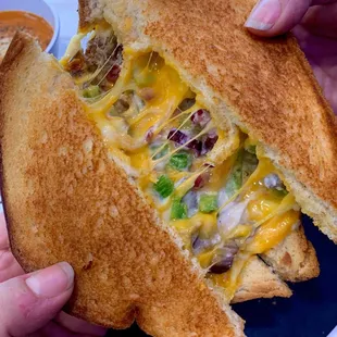 Steak n&apos; Cheese Grilled Cheese