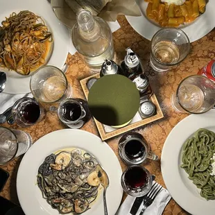 Rigatoni Pom&apos;Amore Boccoletti , Al Pesto e Ricotta, Bianchi &amp; Neri, Linguine Al Frutti Di Mare + house red wine