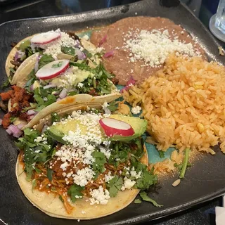 Tinga de Pollo Taco