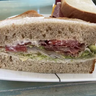 Turkey Avocado Bacon