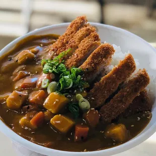 Poke katsu curry rice bowl