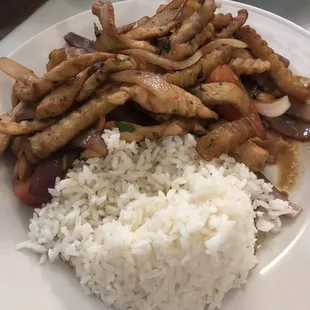 Saltado de pollo