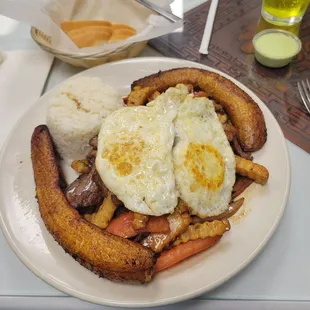 Lomo Saltado