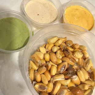 Appetizer , delicious sauce