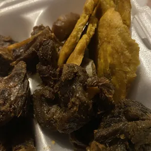 Tassot (fried goat)