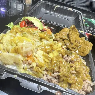 Vegan beef and mushrooms, brown rice and peas, cabbage and salad.