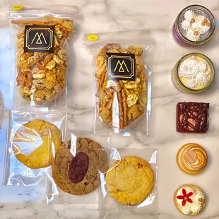 mix: sig, truffle; cookie: mais con yelo, earl grey; cake: ube, kalamansi; tarlet: yuzu, island girl, opulence u own everythin (06/2023)