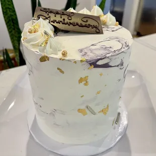 Love the Marble effect.