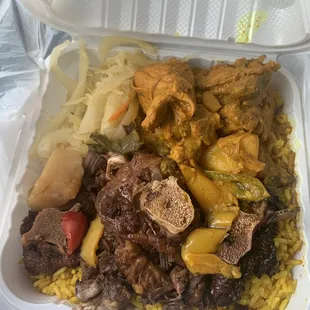 Oxtail/ curry chicken combo