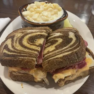 Classic Rueben Side of Baked Mac