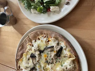 Pizzeria Paradiso Spring Valley