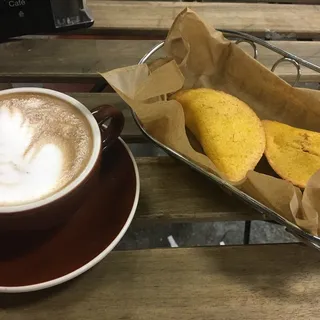 Traditional Colombian Empanadas x2