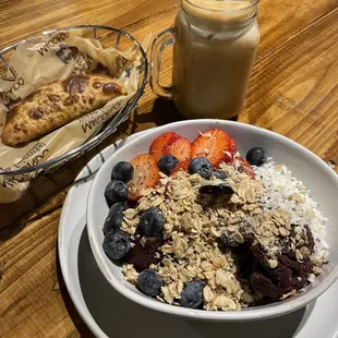 Açaí bowl, beef empanada and dirty chai