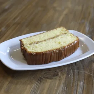 DULCE DE LECHE CAKE