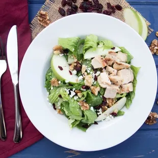 Apple walnut chicken