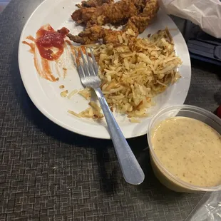 Chicken tenders with hash browns