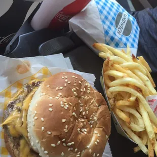 Drive in or dine it!  Mac&apos;s is always a good choice!
