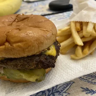 Cheeseburger and fries