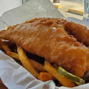 Two piece cod with chips