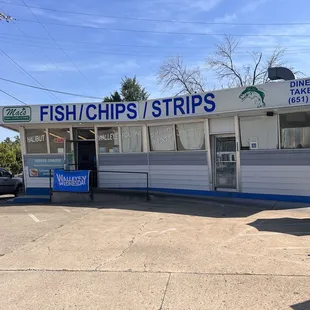 the front of the restaurant