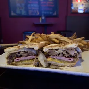 Three Pig Sandwich