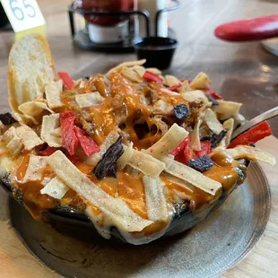 a bowl of macaroni and cheese