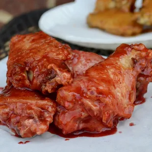 food, bbq chicken, fried chicken, chicken, bbq wings, chicken wings, chicken wings and fried chicken, fried chicken wings, poultry