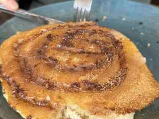 Cannella Cafe
