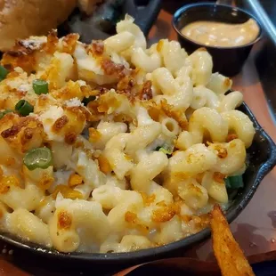 Mac&apos;s Mac N Cheese - could have used more cheese and flavor