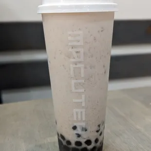 Taro fresh milk w/boba instead of bo-bo