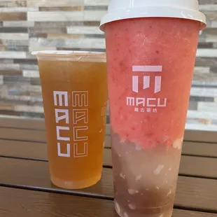 Bo Bo Strawberry Smoothie