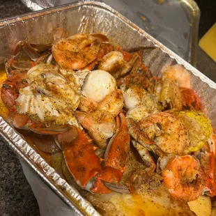 1 lb Blue Crab, 1/2 lb Shrimp and 1/2 lb Sausage