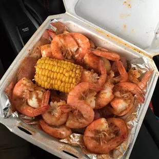 Lb of shrimp with potatoes and corn