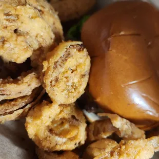 food, oysters and mussels