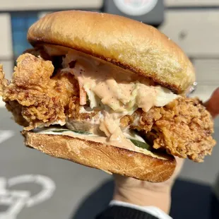@feisty.eats The Dasher Chicken Sandwich