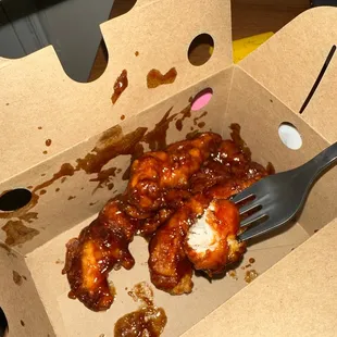 10 boneless wings (only 5 left)