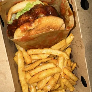 Bbq chicken sandwhich combo