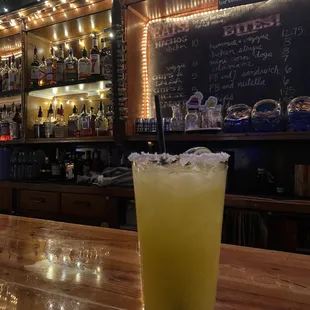 Maragarita (gold colored)