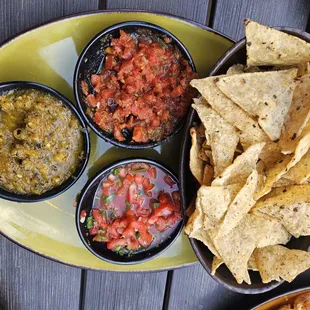 Pick a dippa - pineapple habenaro, pico de gallo&amp; house salsa