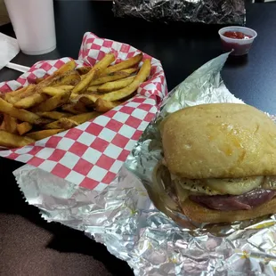 Italian stallion chicken sandwich on ciabatta. Regular order of fries.