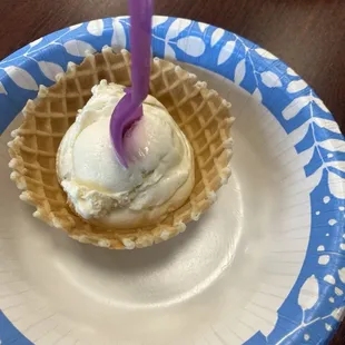 Banana ice cream (mini) in a waffle bowl