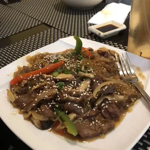 Japceau noodles with beef