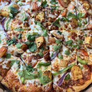 Chicken Medium Tandoori Chicken Pizza