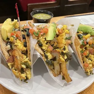 STREET CHICKEN TACOS