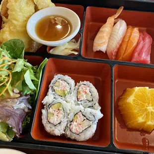 Sushi bento box